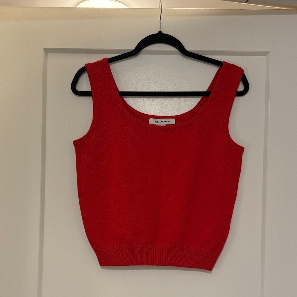 St. John Sweater Tank